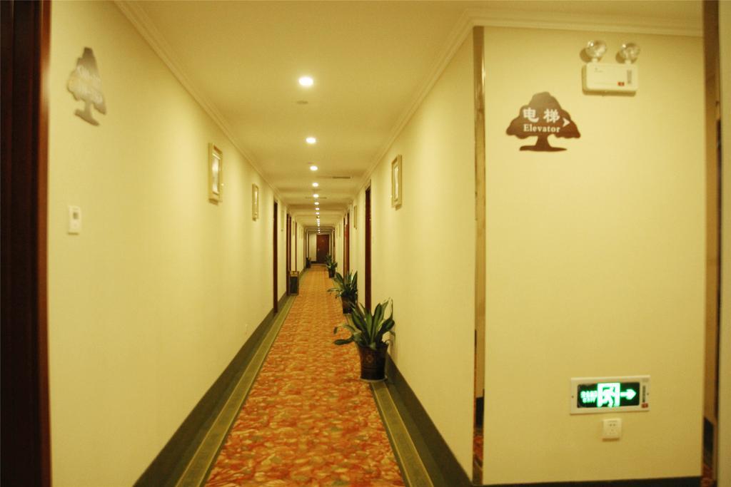 Greentree Inn Yunnan Kunming Chenggong University City Shilin Street Express Hotel מראה חיצוני תמונה