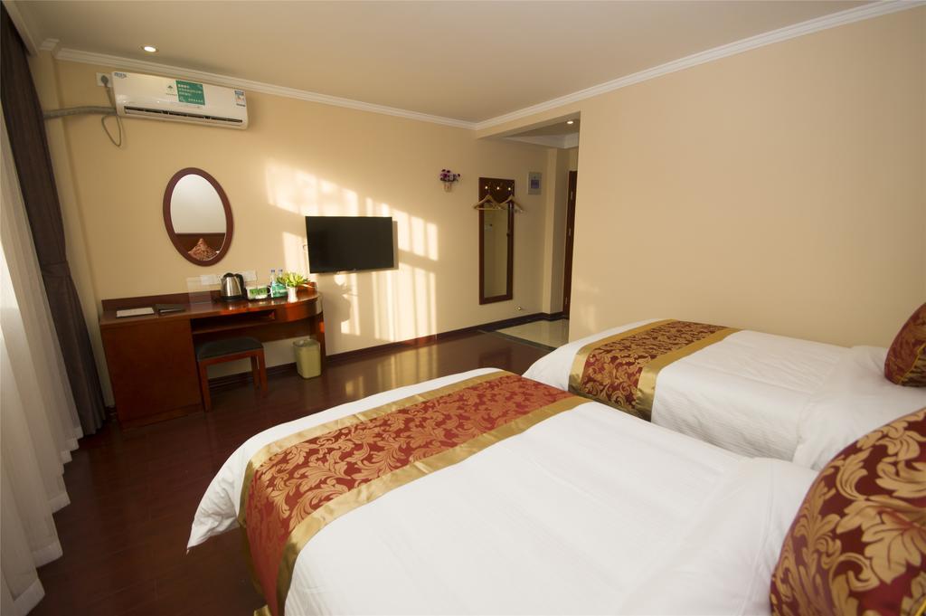 Greentree Inn Yunnan Kunming Chenggong University City Shilin Street Express Hotel מראה חיצוני תמונה