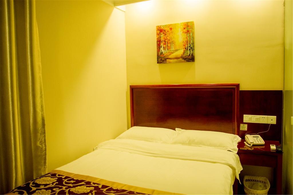 Greentree Inn Yunnan Kunming Chenggong University City Shilin Street Express Hotel מראה חיצוני תמונה